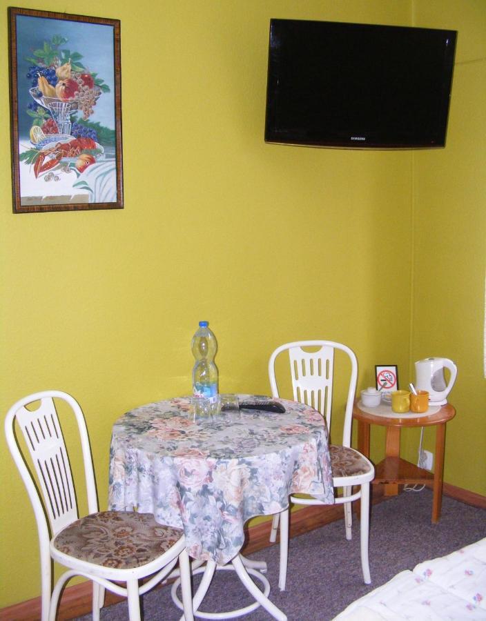 Hotelik Chełmno Esterno foto