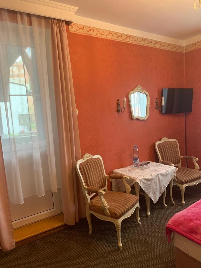 Hotelik Chełmno Esterno foto